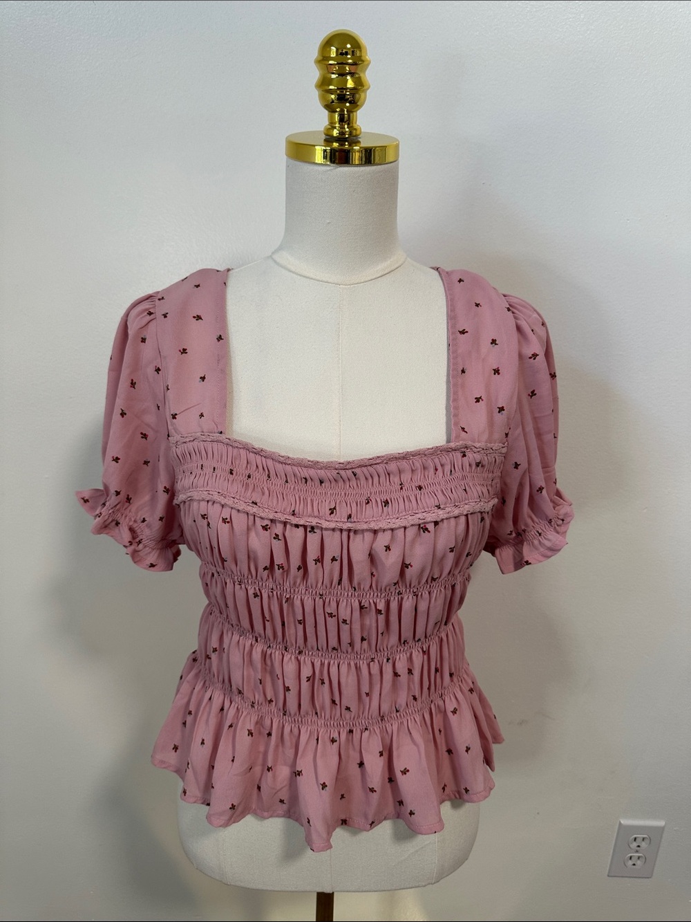 🌷 Free People Semi Sheer Blouse